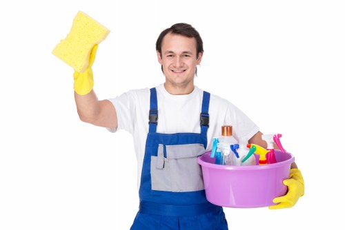 Kitchen deep clean for end of tenancy cleaning